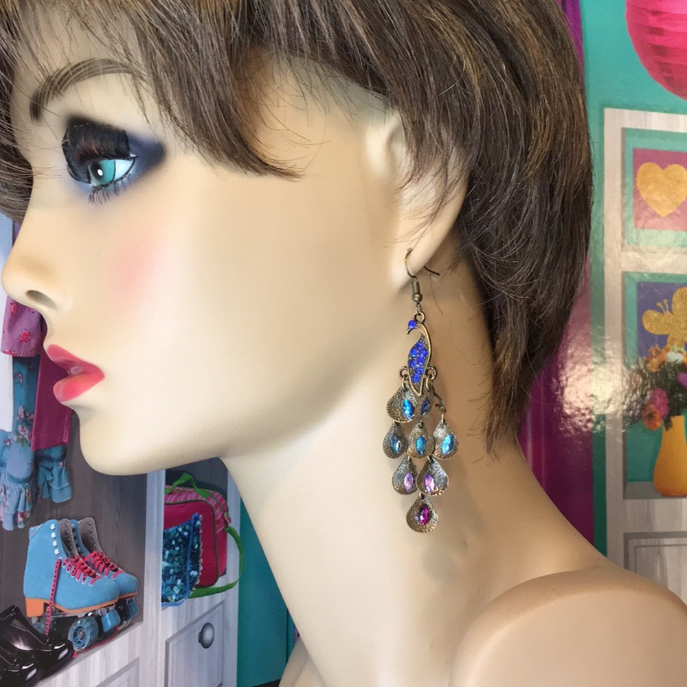 Peacock Earrings ( Lightweight ) - Picture 7 of 8